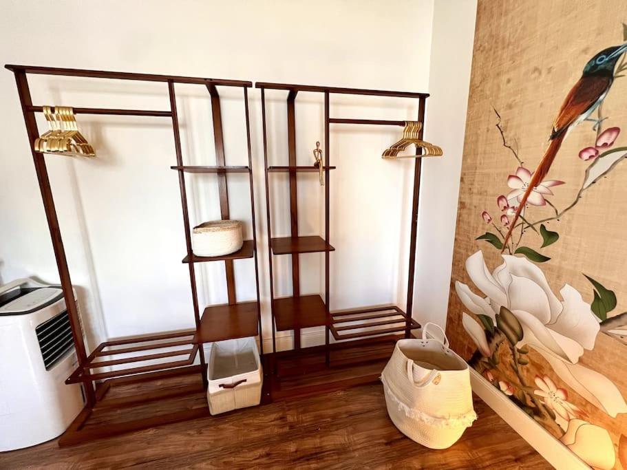 Bali Home Stylische Wohnung Mit Terrasse Schönefeld Kültér fotó